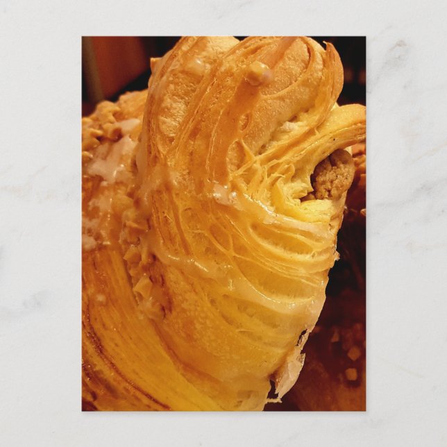 French Almond Croissant Postkarte (Vorderseite)