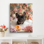 French Bulldog Art | Französische Küche in Badewan Leinwanddruck<br><div class="desc">Die französische Bulldogie-Kunst mit einem verspielten französischen Bulldoggen lädt zu einem entspannenden Bad mit Blasen und schönen Blume ein. Dieses charmante Kunstwerk verleiht Ihrem Raum eine Touch von Wärme und Persönlichkeit,  die ihn einladend und fröhlich macht.</div>