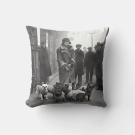 French Bulldogs with Dog Walker Throw Pillow Kissen