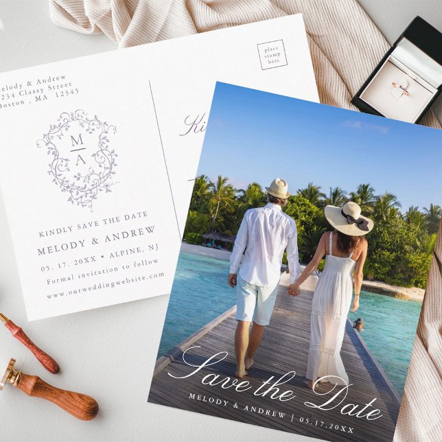 French Lavender Floral Crest Photo Save the Date Postkarte (Front & Back)