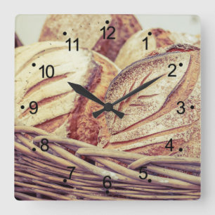 Fresh Bread Basket Kitchen Quadratische Wanduhr