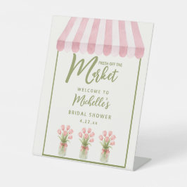 Fresh Off The Market Bridal Shower Tabletop Sign Sockelschild