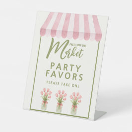 Fresh Off The Market Bridal Shower Tabletop Sign Sockelschild