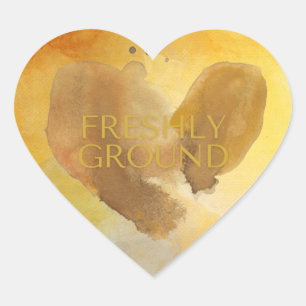 Freshly Ground mit einem Herz aus Gold Herz-Aufkleber