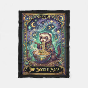 Frettchen isst Ramen Tarotkarte Japanisches Kawaii Fleecedecke