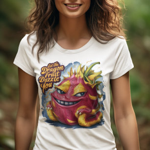 Freudender Cartoon Dragon Fruit Character Beaming T-Shirt