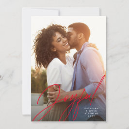 Freuen Sie sich auf ein modernes Drehbuch mit eine Feiertagskarte