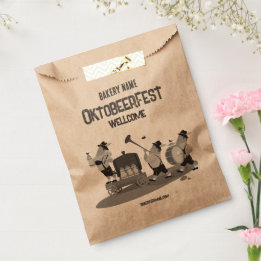 Freuen Sie sich auf einen bayerischen Musiker, der Geschenktütchen