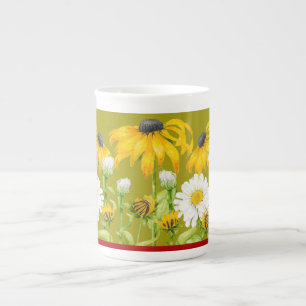Freuer Sommer auf einer Knochen-China-Tasse Prozellantasse
