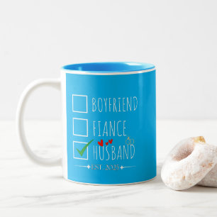 Freund Fiancé Husband Est. 2025 nur verheiratet Zweifarbige Tasse
