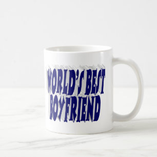 Freund mit dunkelblauer halber Typografie Kaffeetasse