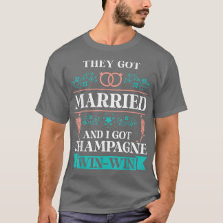 Freunde des Bridal Couple697 T-Shirt