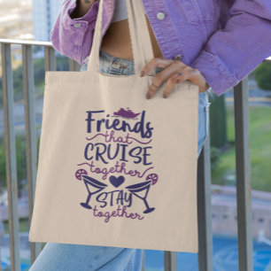 Freunde, die gemeinsam reiten Tipp Urlaub Tragetasche