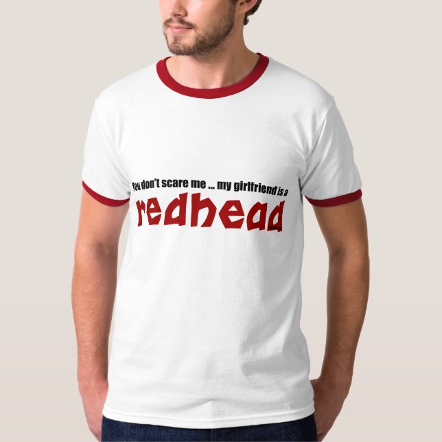 Freundin ist Redhead T-Shirt (Vorderseite)