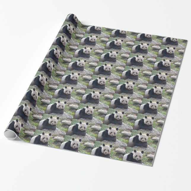 Freundlicher Riesenpanda Geschenkpapier (Ungerollt)
