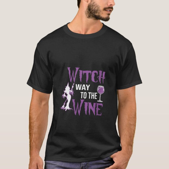 Freundliches Halloween-Fan, Hexe bis zum Wine Hall T-Shirt (Vorderseite)