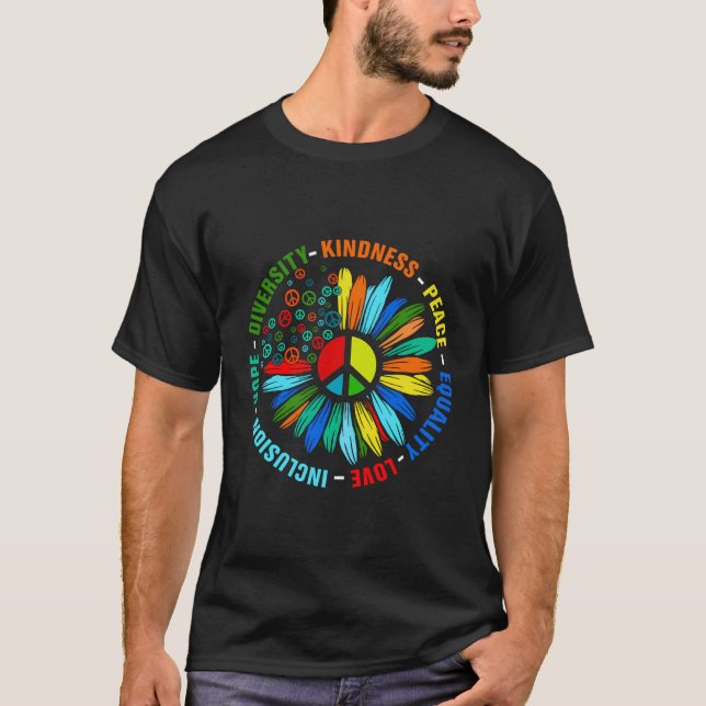 Freundlichkeit Frieden Gleichheit Liebe Inklusion  T-Shirt (Vorderseite)