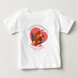 Freundschaft fängt mit liebevollen Herzen an Baby T-shirt