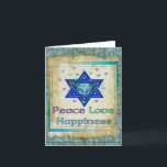 Frieden Liebe Glück Karte<br><div class="desc">Hearts,  Star of David und die Worte "Peace Liebe Happiness" sind eine schöne Art,  Happy Hanukkah zu sagen.</div>