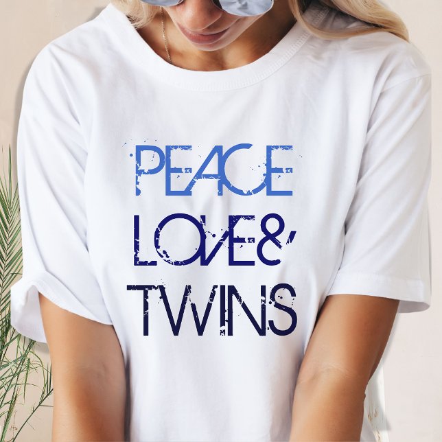 Frieden, Liebe und Twins Blue Ombre Text T-Shirt (Von Creator hochgeladen)