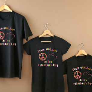 Frieden und Liebe am Valentinstag T-Shirt