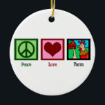 Friedens-Liebe Keramikornament<br><div class="desc">Ein Friedensschild,  ein Herz und ein niedlicher Bauernhof. Ein hübsches Bauer-Geschenk.</div>