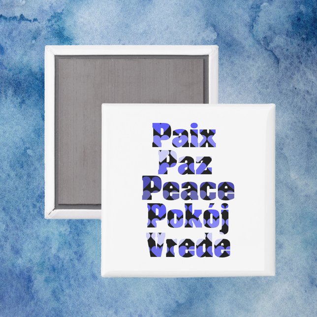 Friedens-Typografie Blaue Herzen Sprachen Magnet (A magnet that says peace in French, Spanish, English, Polish and Swedish)