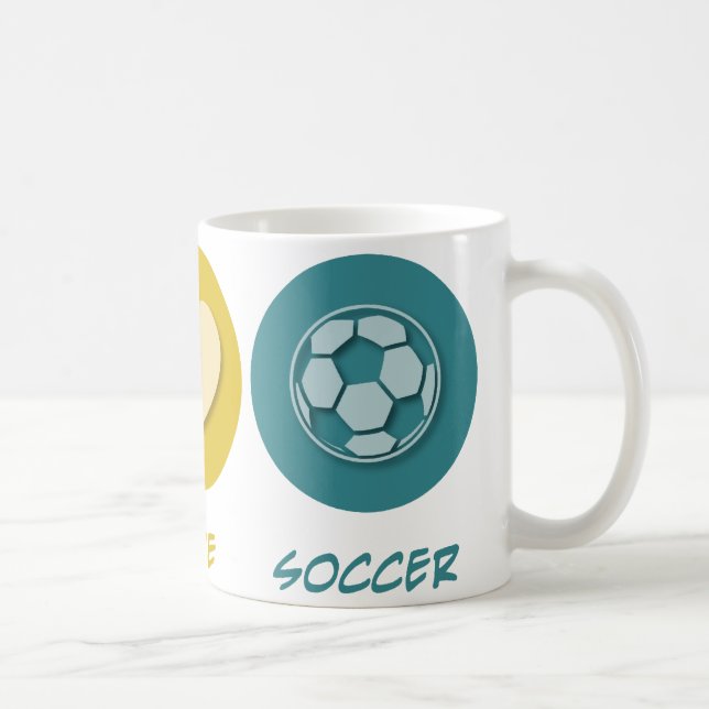 FriedensLiebe-Fußball Tasse (Rechts)