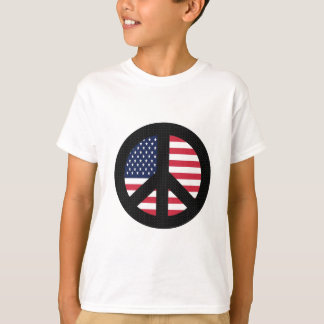 Friedenszeichen mit amerikanischer Flagge T-Shirt