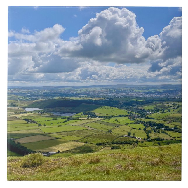 Friedliche Aussicht von Pendle Hill... Fliese (Vorderseite)