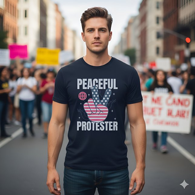 Friedliche Protest-Erklärung - Anwalt für Veränder T-Shirt (Von Creator hochgeladen)