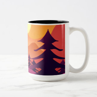 Friedliche Spitzen bei Sonnenschein Zweifarbige Tasse
