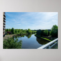 Friedliche Uferpromenade am Wakefield Waterfront