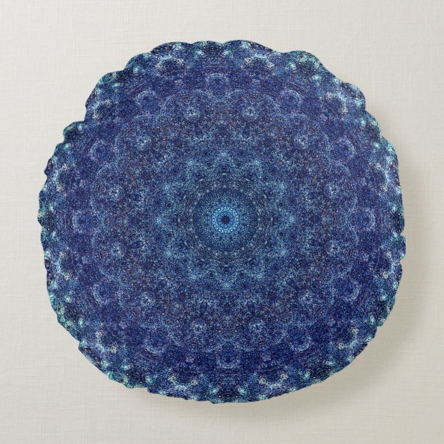 Friedlicher blauer Mandala Rundes Kissen (Vorderseite)