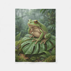 Friedlicher natürlicher Frosch auf tropischen Blät Fleecedecke