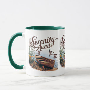 Friedlicher See mit Boot, Gänsen und Wildblumen Tasse
