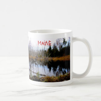 Friedlicher Teich in Maine Kaffeetasse