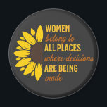 Friend Birthday Geschenk Feminist Sonnenblume Keep Magnet<br><div class="desc">Feiern Sie mit diesem dynamischen und bestärkenden Automagnet das Erbe der berühmten Ruth Bader Ginsburg. Dieser Magnet mit RBGs berühmtem Zitat "Frauen gehören an allen Orten, an denen Entscheidungen getroffen werden" zusammen mit feministischen Symbolen wie der Sonnenblume ist eine kraftvolle Erklärung zur Unterstützung von Frauenrechten, Feminismus und Gleichheit. Egal, ob...</div>