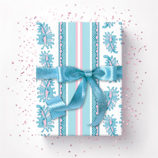 Frilly Frond Stripe in Pink and Aqua Geschenkpapier (Von Creator hochgeladen)