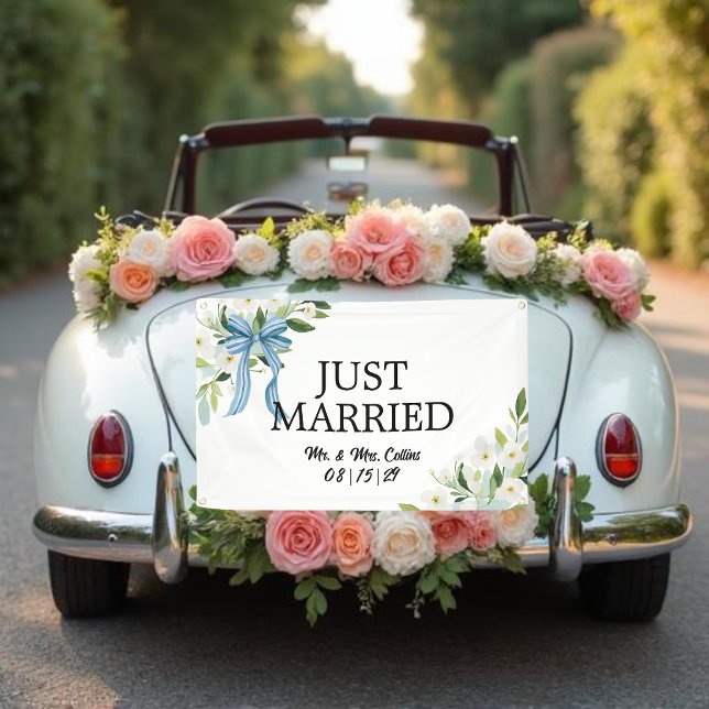 Frisch Vermählt Auto Banner mit Bogen und Blumen (Von Creator hochgeladen)