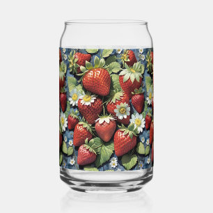 Frische gepflückte Erdbeeren und weiße Blüten Dosenglas