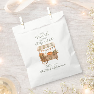 Frische Herbstkürbisse vom Markt Brautdusche Geschenktütchen