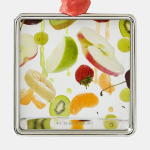 Frische Mischfrucht mit Apfel u. Orangensaft Ornament Aus Metall