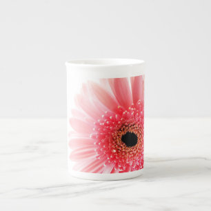 Frische Pinke Gerbera-Margerite Fotografie Prozellantasse