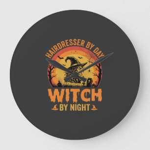 Friseur bei Tag, Hexe bei Nacht, Halloween-Design Große Wanduhr