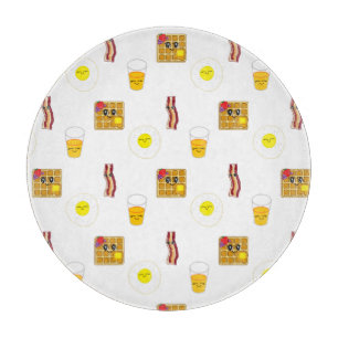 Frittierte Eier, Bacon, Waffeln und Orangensaft Schneidebrett