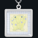 Frog Trio über Gingham Cloth Versilberte Kette<br><div class="desc">Ein glückliches Trio von Fröschen sind die Themen dieser Gingham Tuch Arbeit von Megan Meagher. Pass auf,  Insekten,  diese Frösche sind auf der Jagd. Bestellen Sie noch heute Ihr Exemplar dieses phantastischen Stücks!</div>