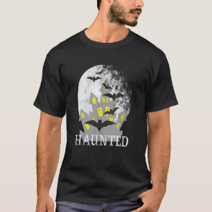 Frohe Halloween Spuk Hausmäntel und Mond Distanz T-Shirt