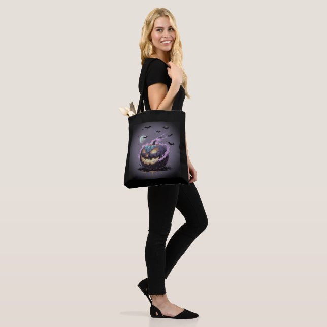Frohe Halloween Tote Tasche - Spooky & Fun Trick (Am Model)