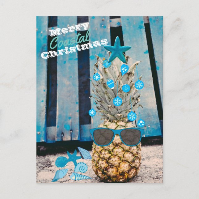 Frohe Küste Weihnachten Ananas Baum auf Strand Postkarte (Vorderseite)